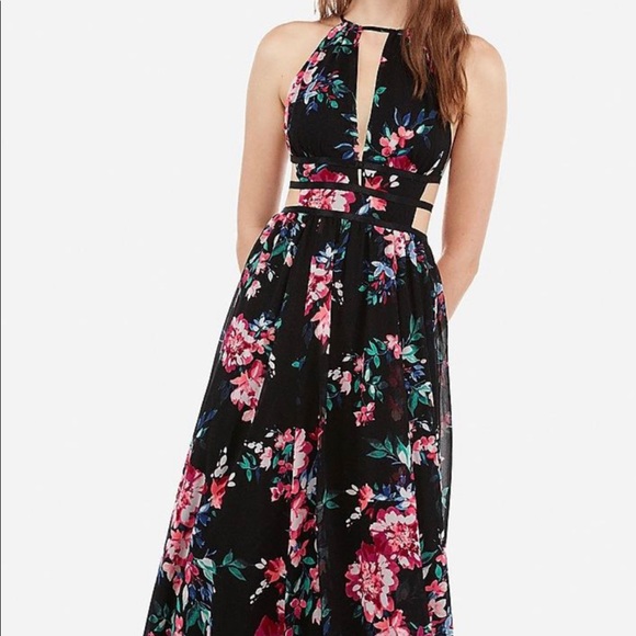 Dress - Picture 1 of 5